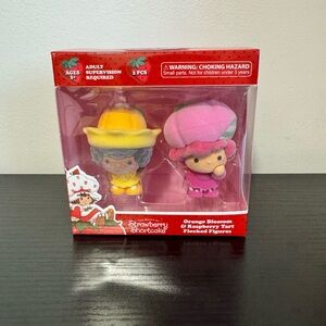 Strawberry Shortcake Orange Blossom and Raspberry Tart Flocked Figures